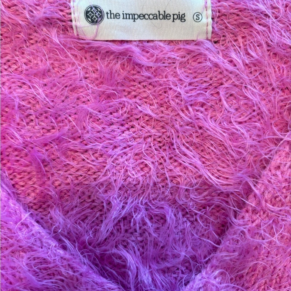 Pink fuzzy the impeccable pig sweater size S - Picture 5 of 6